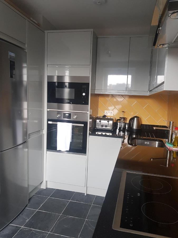 Beautiful 3-Bedroom Flat With Stunning Views Londres Extérieur photo